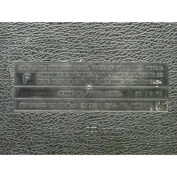 VINTAGE Mark IV Magnates Black Plastic Cigar Box w Gold Eagle Emblem  9.75”x7.5” - Picture 9 of 12